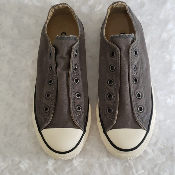 Converse Shoes - 2 for 20 SALE 👠CONVERSE size 5